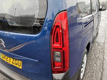 Citroen Berlingo 100kW Feel XL 50kWh 5dr Auto [7 seat]