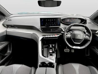 Peugeot 3008 1.2 Hybrid 136 GT 5dr e-DSC6