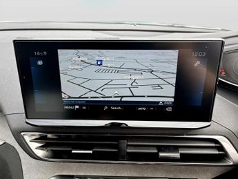 Peugeot 3008 1.2 Hybrid 136 GT 5dr e-DSC6