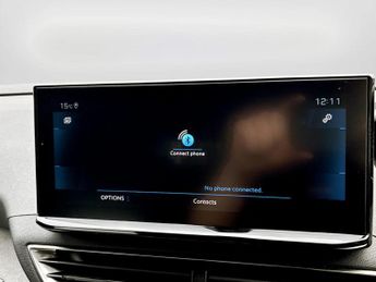 Peugeot 3008 1.2 Hybrid 136 GT 5dr e-DSC6