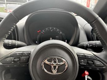 Toyota Aygo X 1.0 VVT-i Edge 5dr Auto