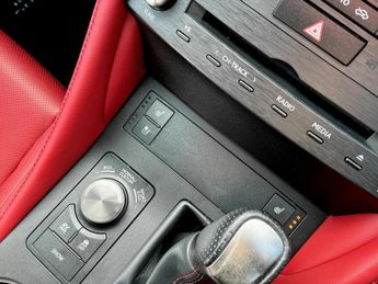 Lexus Rc 300h 2.5 F-Sport 2dr CVT