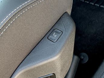 Vauxhall Grandland 157kW GS 73kWh 5dr Auto