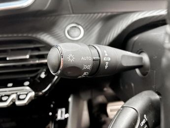 Peugeot 2008 100kW GT 50kWh 5dr Auto