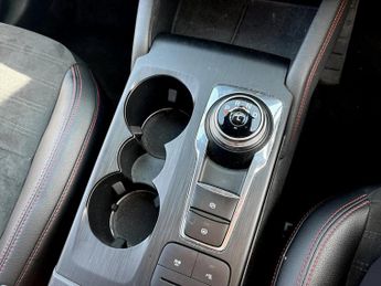 Ford Kuga 2.5 FHEV ST-Line X Edition 5dr CVT