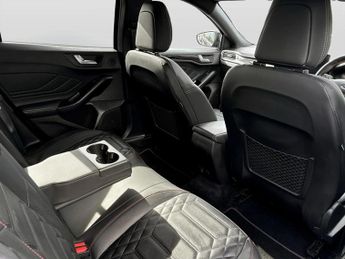 Ford Focus 2022.50 Focus ST-Line Vignale 5 door 1.0L EcoBoost 155PS mHEV FWD 7 Spee