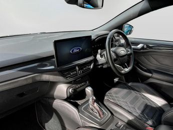 Ford Focus 2022.50 Focus ST-Line Vignale 5 door 1.0L EcoBoost 155PS mHEV FWD 7 Spee