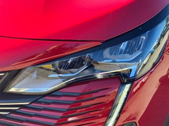 Peugeot 3008 1.2 Hybrid 136 Allure 5dr e-DSC6