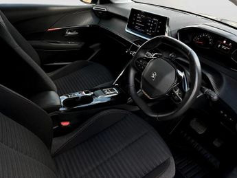 Peugeot 208 1.2 PureTech 100 Active Premium + 5dr EAT8