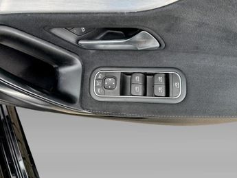 Mercedes-Benz A Class A180 AMG Line Executive Edition 5dr Auto