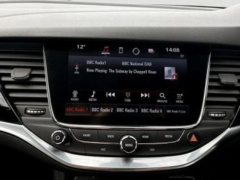 Vauxhall Astra 1.4T 16V 150 Elite Nav 5dr Auto