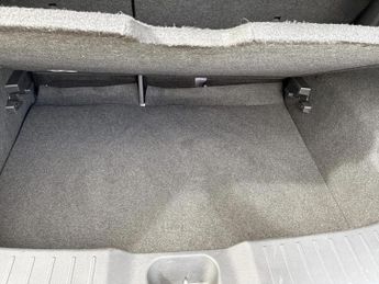 Nissan Juke 1.0 DiG-T 114 N-Connecta 5dr DCT