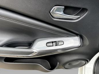 Nissan Juke 1.0 DiG-T 114 N-Connecta 5dr DCT