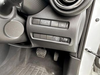 Nissan Juke 1.0 DiG-T 114 N-Connecta 5dr DCT