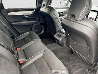 Volvo V90 2.0 B4D R DESIGN 5dr Auto