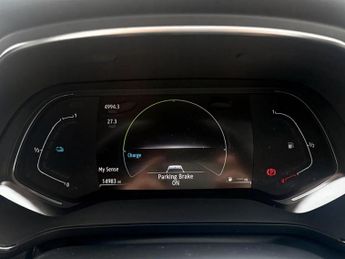 Renault Captur 1.6 E-Tech full hybrid 145 Techno 5dr Auto
