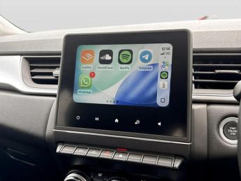 Renault Captur 1.6 E-Tech full hybrid 145 Techno 5dr Auto