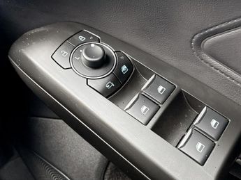 Ford Focus 1.0 EcoBoost Hybrid mHEV 155 Active X 5dr Auto