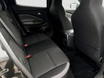 Nissan Juke 1.0 DiG-T 114 N-Connecta 5dr DCT