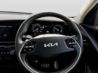 Kia Niro 150kW 4 65kWh 5dr Auto