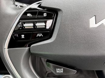 Kia Niro 150kW 4 65kWh 5dr Auto