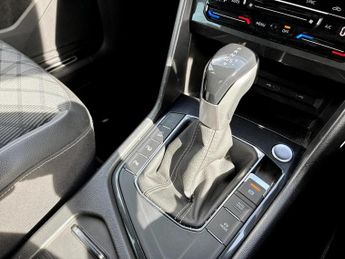 Volkswagen Tiguan 1.5 TSI 150 R-Line 5dr DSG