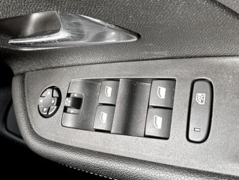 Vauxhall Mokka 1.2 Turbo SRi Premium 5dr Auto