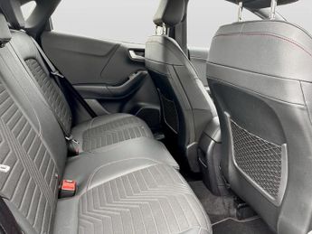 Ford Puma 1.0 EcoBoost Hybrid mHEV Vivid Ruby Ed 5dr DCT