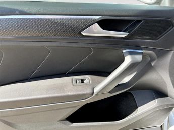 Volkswagen Tiguan 1.5 TSI 150 R-Line 5dr DSG