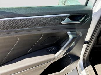 Volkswagen Tiguan 1.5 TSI 150 R-Line 5dr DSG