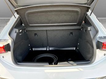 Cupra Born 170kW e-Boost V2 59kWh 5dr Auto