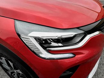 Renault Captur 1.6 E-Tech full hybrid 145 Evolution 5dr Auto