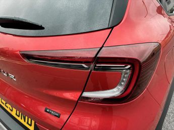 Renault Captur 1.6 E-Tech full hybrid 145 Evolution 5dr Auto