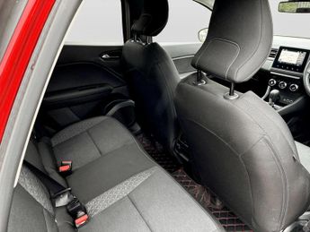 Renault Captur 1.6 E-Tech full hybrid 145 Evolution 5dr Auto