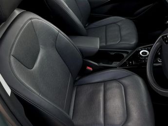 Kia Niro 1.6 GDi Hybrid 4 5dr DCT