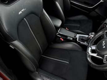 Kia Ceed 1.5T GDi ISG GT-Line S 5dr Auto