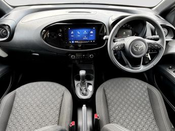 Toyota Aygo X 1.0 VVT-i Edge 5dr Auto