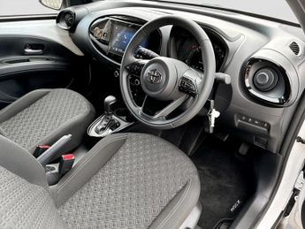 Toyota Aygo X 1.0 VVT-i Edge 5dr Auto