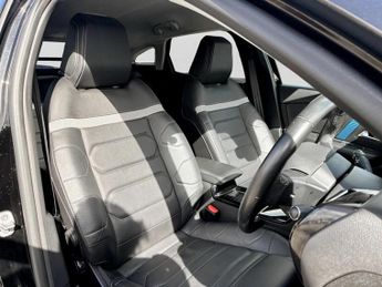 Citroen C4 100kW Shine Plus 50kWh 5dr Auto