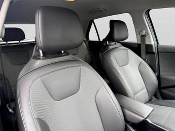 Kia Niro 150kW 3 65kWh 5dr Auto