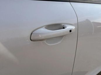 Kia Niro 150kW 4 65kWh 5dr Auto