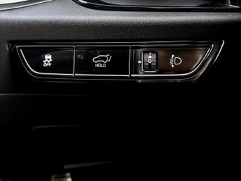 Kia Niro 150kW 4 65kWh 5dr Auto