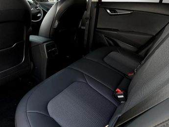 Kia Niro 150kW 3 65kWh 5dr Auto
