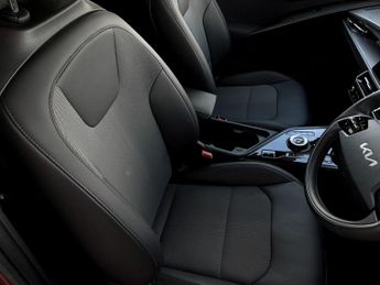 Kia Niro 150kW 3 65kWh 5dr Auto