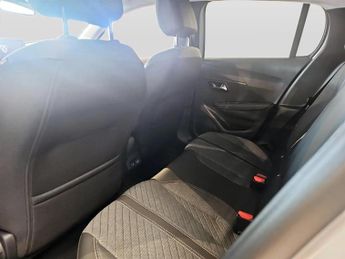 Peugeot 208 1.2 Hybrid 110 Allure 5dr e-DSC6