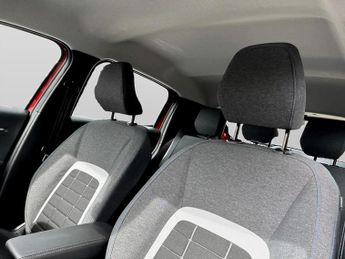 Citroen C3 83kW Plus 44kWh 5dr Auto