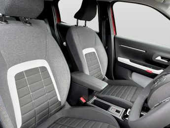 Citroen C3 83kW Plus 44kWh 5dr Auto
