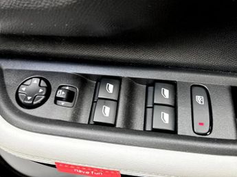 Citroen C3 83kW Plus 44kWh 5dr Auto