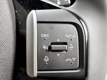 Citroen C3 83kW Plus 44kWh 5dr Auto