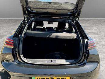 Peugeot 208 1.2 Hybrid 110 GT 5dr e-DSC6